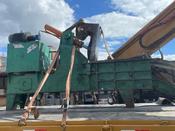 Prensa hidráulica para latinha 