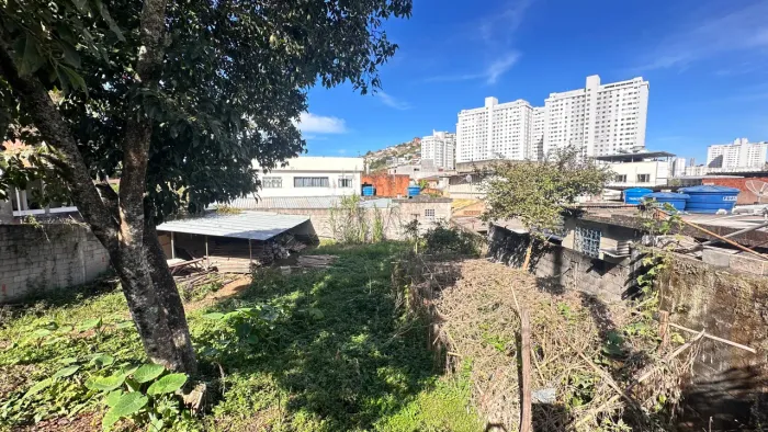 Terreno de 500m² em São Pedro