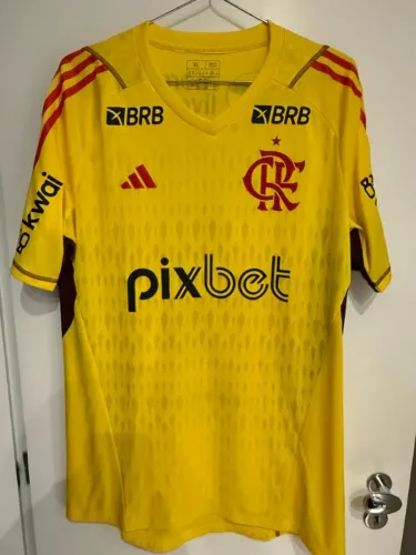 Camisa flamengo goleiro de jogo amarela