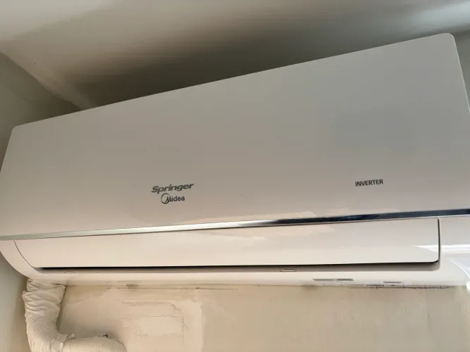 Ar-condicionado sprint midea ideia inverter 9000 bitus só apenas $ 1.610,00,