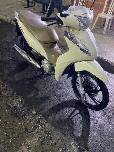 Vendo ou troco por moto 160 Biz 125 