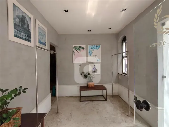 Casa Comercial Triplex-206M2-1 vaga-Jardim Botânico