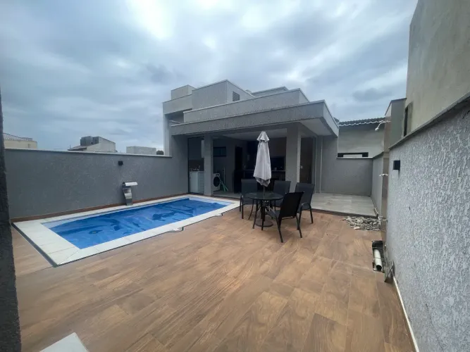 Sobrado alto padrão