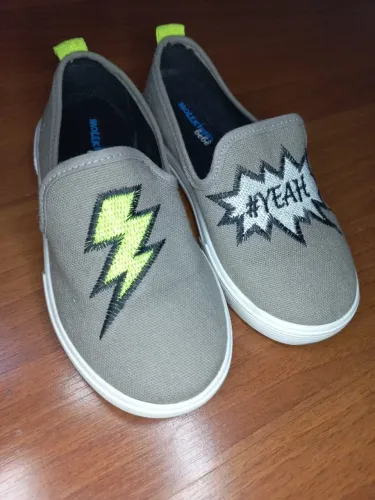 Sapato slip on infantil