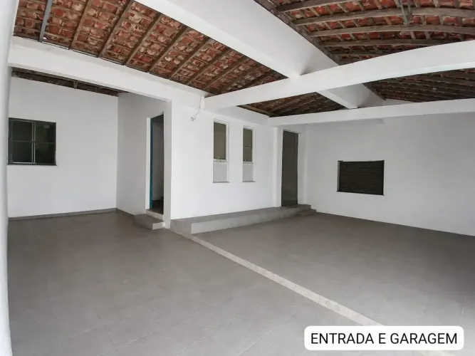 Casa á venda no Santa Lúcia 7 9 9 9 6 7 5 5 0 0 9