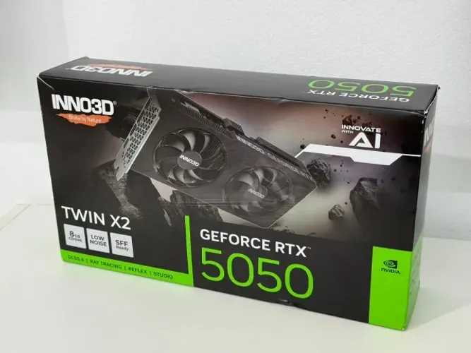 Placa de vídeo RTX 5050 8Gb INNO3D 2x