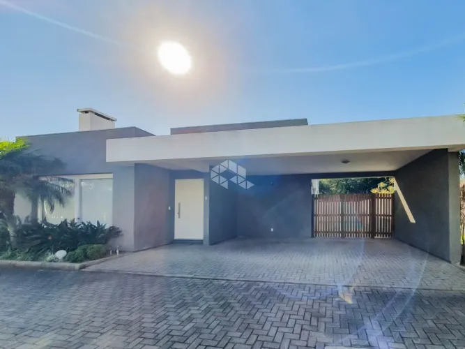 Casa em condomínio com 3 dormitórios térreaTerrea na Zona Sul, Guaruja