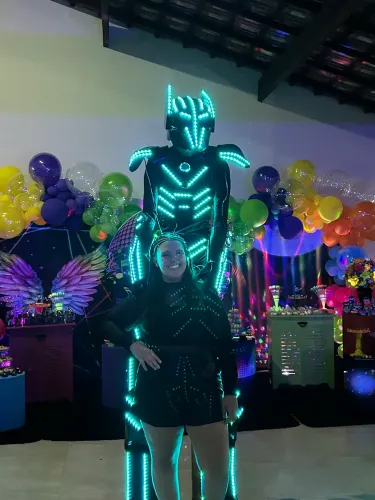 ROBÔ GIGANTE MEGATROB