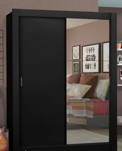 Guarda roupa novo na caixa ainda