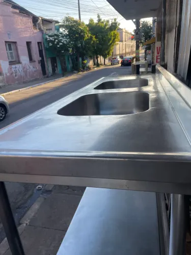 Mesa Pia Industrial em Inox com 2 Cubas