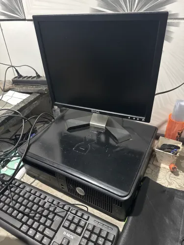 Vendo computador Dell Retirada local pagamento à vista 