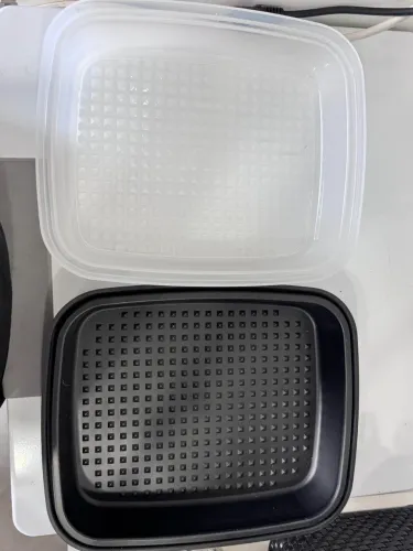 Tupperware