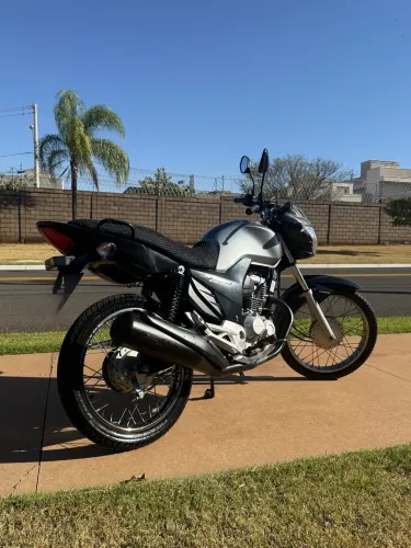 Moto Start 160 muito nova