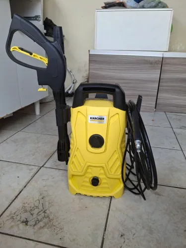 Lavadora de alta pressão KARCHER 1500psi