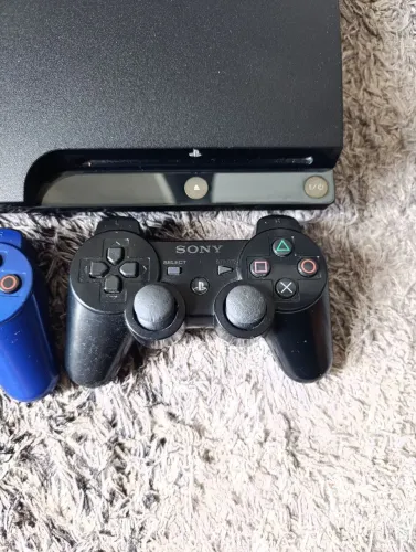PlayStation 3 PS3 Slim Seminovo + 2 Controles + Vários Jogos na Memória + Mídias Físicas