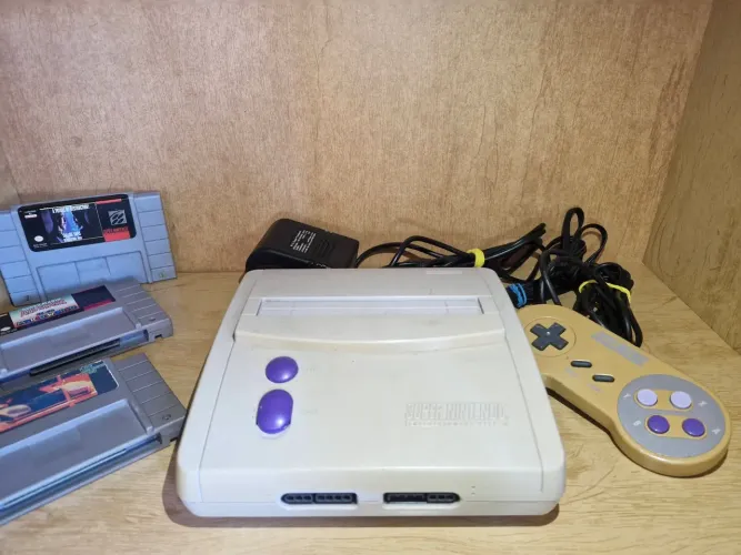 Super Nintendo baby + cartuchos de jogos + controle
