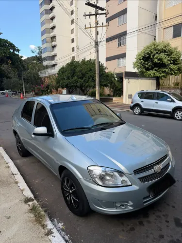 Chevrolet Prisma Sed. Maxx/ LT 1.4 8V Econof. 4P 2012