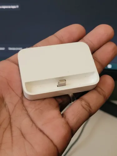 Dock Apple original A1505