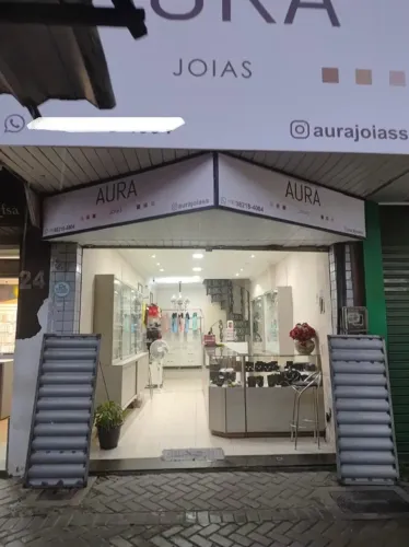 Ponto Comercial próximo ao mercado de Artes