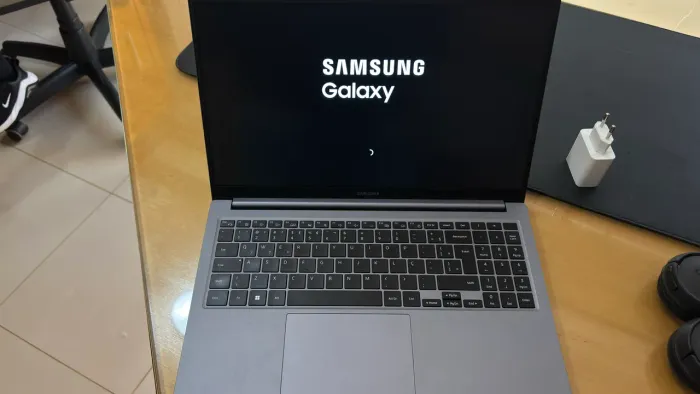 Notebook Samsung Galaxy Book4 i7 13ª Geração | 16GB RAM | SSD 512GB 