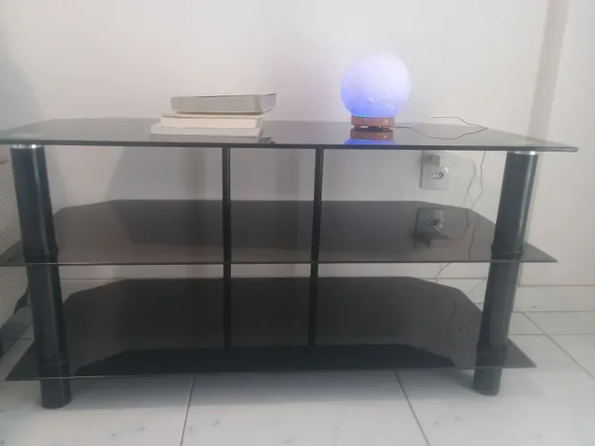 Estante de vidro