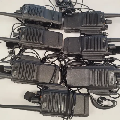 Rádios Comunicadores HT Walk Talk UHF analógicos completos canais fechados para eventos 