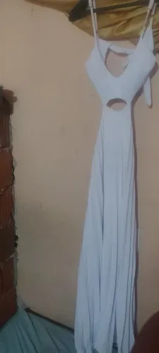 Vestido branco longo de verão