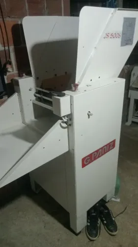 Maquina de padaria
