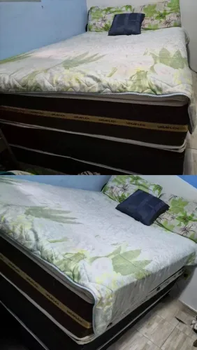 Colchão Unaflex Casal, com base. R$700,00.