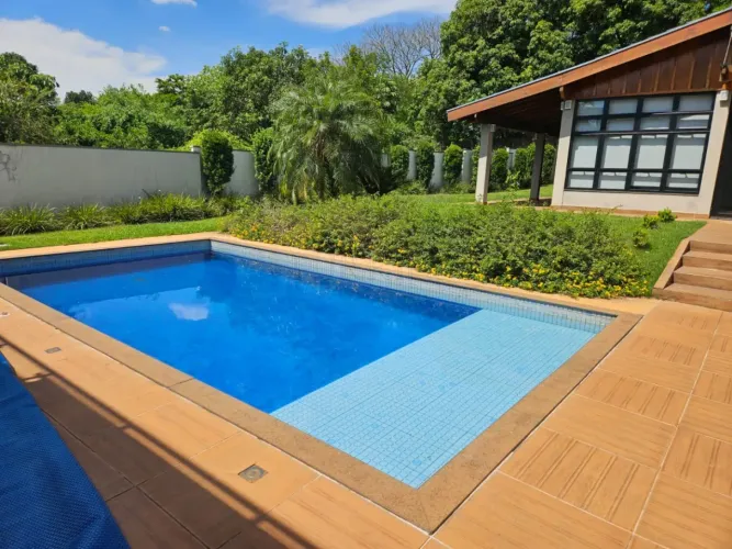 Casa a venda no condomínio Recanto dos Nobres II em Agudos -SP.
