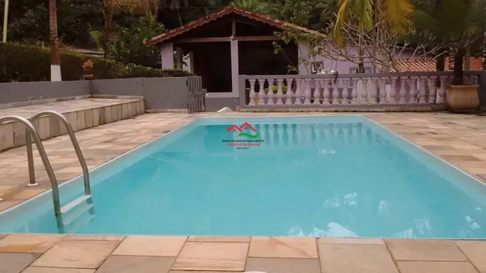 Chácara com 6 quartos, Centro, Pedro de Toledo - R$ 800 mil, Cod: 588