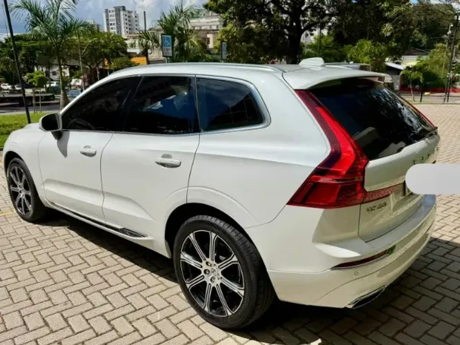 Volvo XC 60 T-5 Inscription 2.0 AWD 5P 2019