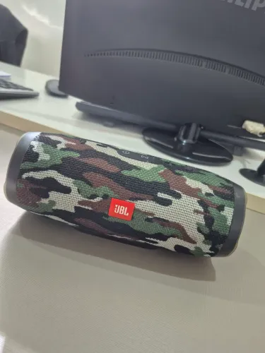 JBL Charge 3 - Camuflada 