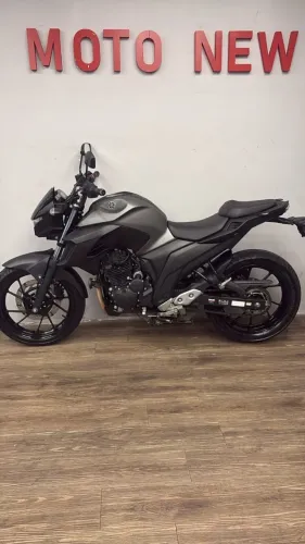 FZ 25 250 2024 , TROCO E FINANCIO , U DONO