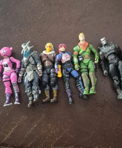 Action figure fortnite