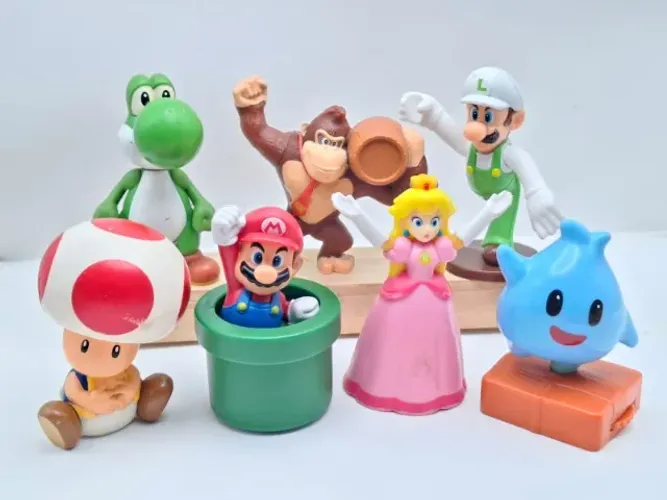 Lote Bonecos Super Mario Bros Mcdonalds Peach Luigi Yoshi 6un