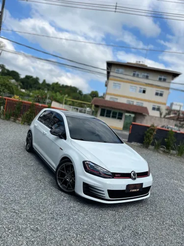 Volkswagen Golf GTI 2.0 TSI 220cv Aut. 2017