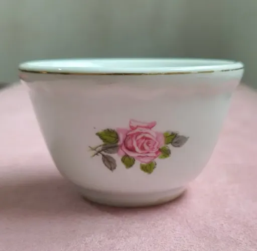 tigelinha em porcelana interamerican floral com filete dourado