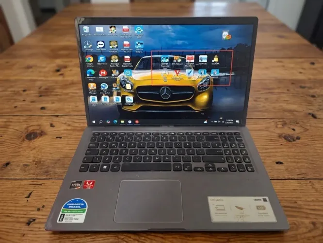 Notebook ASUS VivoBook Ryzen 5 8GB