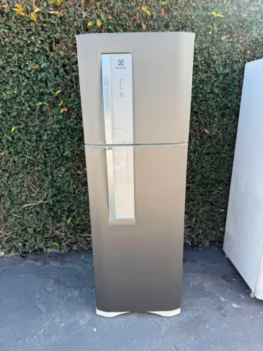 Geladeira Electrolux Frost Free ( entrego)