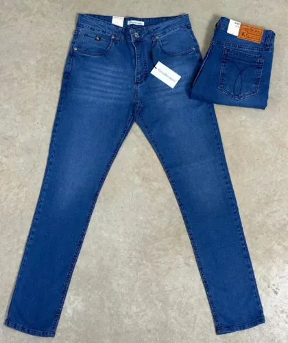 Calça Jeans Calvin Klein Tam. 48