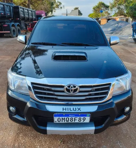 Toyota Hilux CD SRV D4-d 4X4 3.0 TDI Diesel AUT 2015