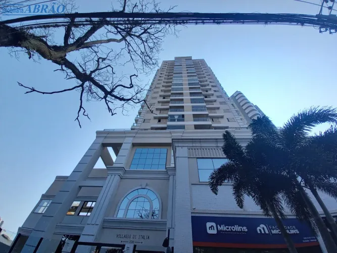 Apartamento Padrão para alugar em Zona 03, Maringá-PR