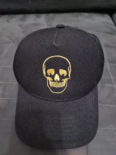 boné Black bulls