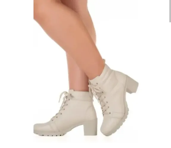 Coturno Gigil Bota Salto Grosso Baixo Off White