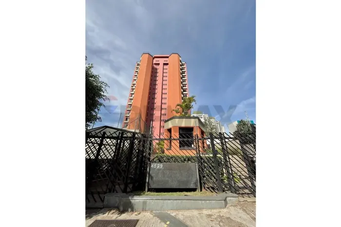 Apartamento Exclusivo no Portal do Morumbi - Ed. Harvard Park 2 por Andar e Hall Privativo