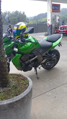 Vendo Kawasaki 750