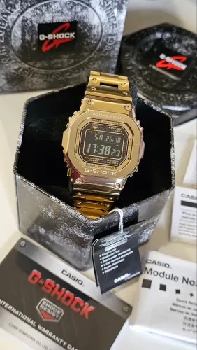 Relógio Casio G-Shock GMW-B5000GD