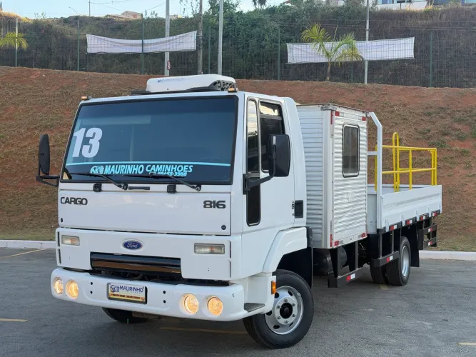 FORD 816 ANO 2013 CAMINHAO CABINE SUPLEMENTAR E CARROCERIA