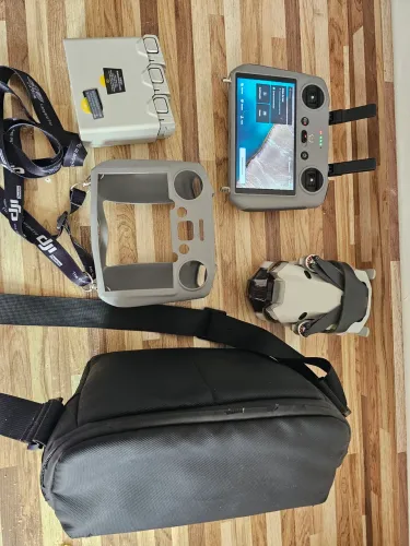 Drone mini pro 4 DJI